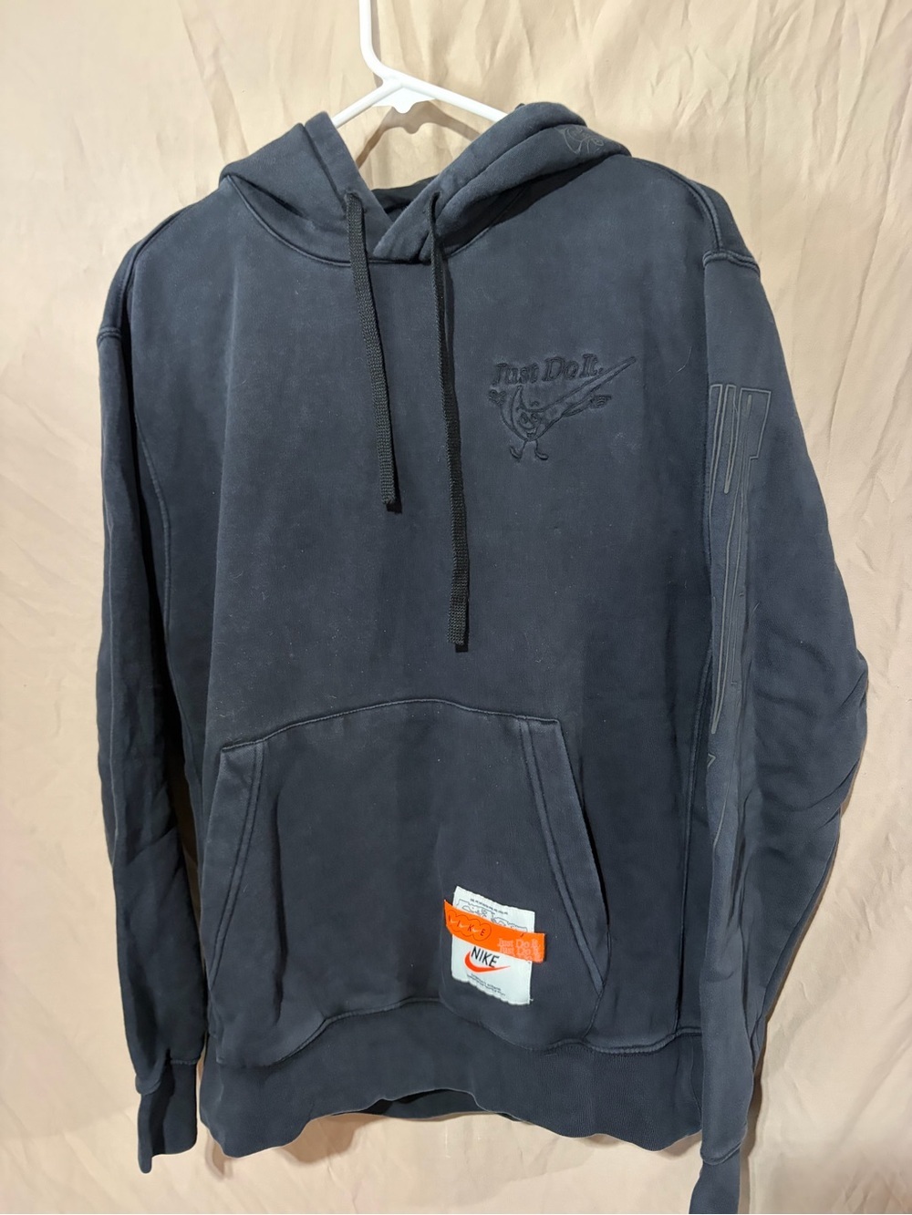 Nike sweatshirt